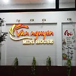 Van Nguyen Minihouse