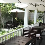 Frangipani Boutique Hotel