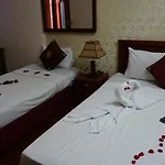 Hanoi Golden Moon Guest House