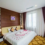 Grand Hotel