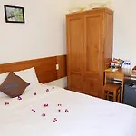 Danang Beach 2 Hotel