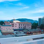 Sea Moon Hotel