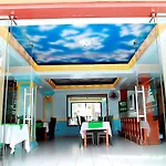 Cay Thong Hotel