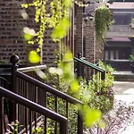 Sunny House Resort