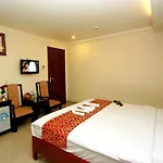 Ngan Ha - Galaxy Hotel