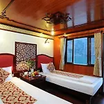 Royal Heritage Cruise