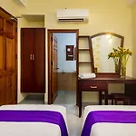 Pearl Beach Hotel