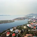 Hometel Newlife Ha Long