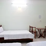 Huong Giang Hotel