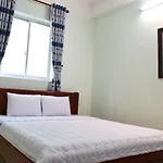 Huong Giang Hotel