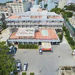 Ngan Hang Hotel