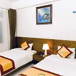 Hai Tien Plaza Hotel