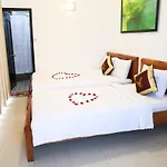 Ruby Bistro Hotel