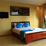 Hồng Hạc Hotel