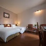 Aontel Grand