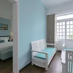 Flora Beach Hotel & Spa