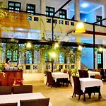 Tuyet Mai Hotel 2