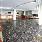 Thang Long Hotel