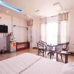 Ken Hotel