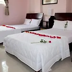Ban Mai Hotel 66