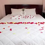 Ban Mai Hotel 66