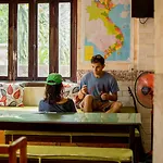 Dk\'S Backpacker Hotel