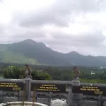 Nha Nghi Hanh Minh