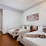 Iris Legend Hotel