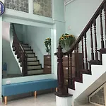 La Ava\'S Home