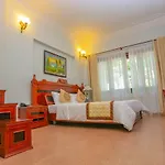 Bai Lu Resort