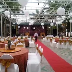 Bai Lu Resort