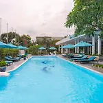 Flora Beach Hotel & Spa