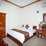 Ngoc Lan Hotel