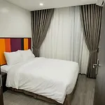 khách sạn max boutique