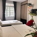 Khách Sạn Hồng Phúc
