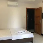 Khách Sạn Hồng Phúc
