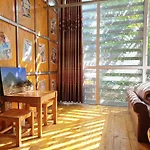 Long Hotel