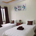 Golden Forest Homestay