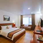 Au Lac Hotel Ha Long