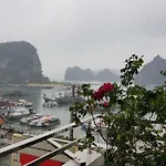 Hoang Grand