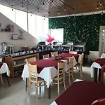 Starhill Hotel