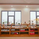 Amanda Hotel