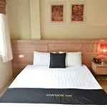 London Hotel