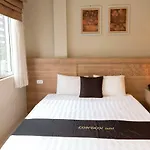London Hotel