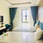 May House Hotel