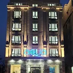 AQUA Hotel - Hải tiến Resort