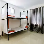 Au Lac Hostel