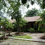 Bai Thom Cay Vong Nem Resort