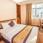 Lenid Hanoi Hotel
