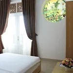Truc Hung Hotel